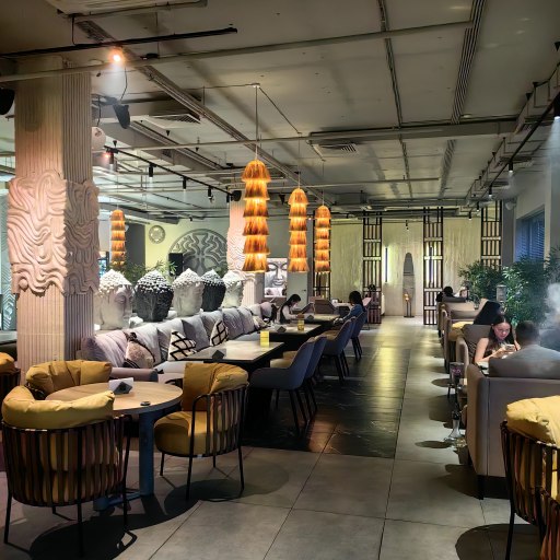 Интерьер в кальянной Buddu Lounge 1