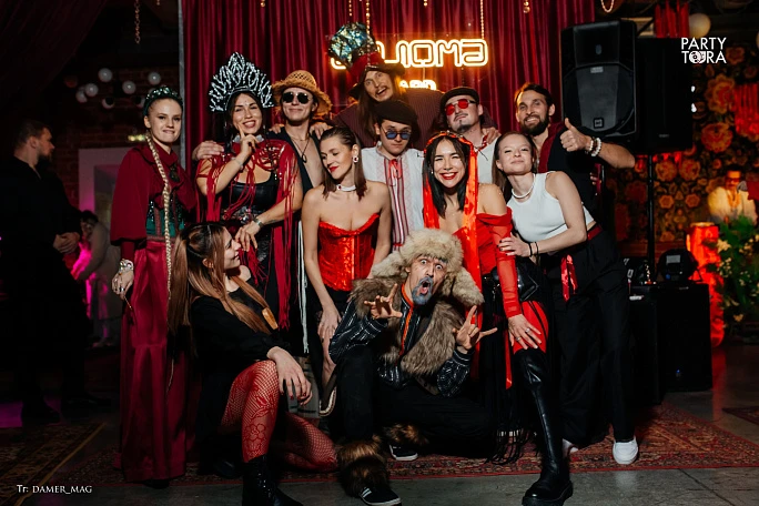 RUSSIAN FOLK 2.0 / 22.02 / SOLOMA YARD