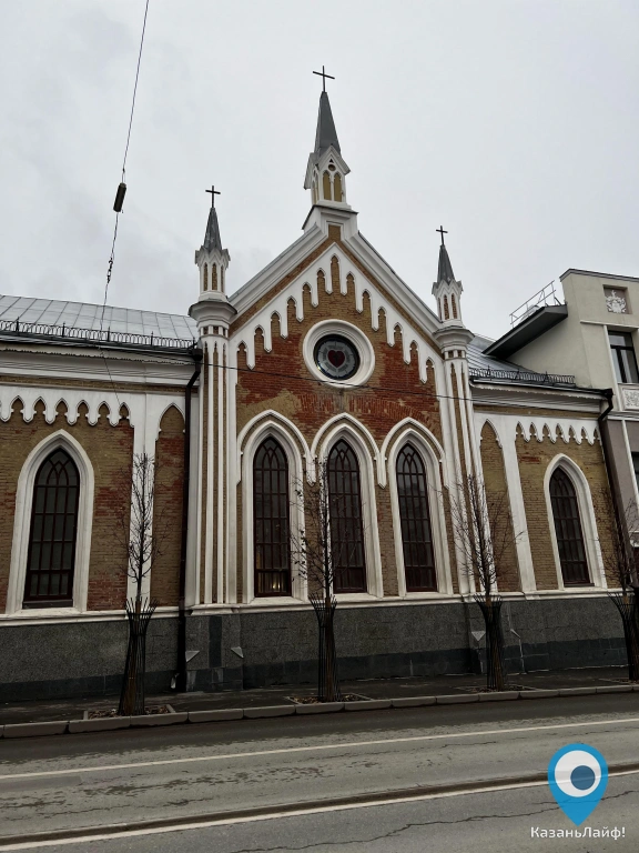 Церковь Святой Екатерины на Карла Маркса, 26