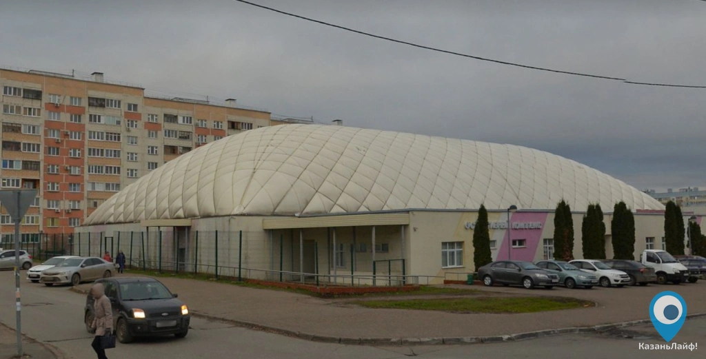 Крытый каток: Спортивная школа "Ак Буре" на Вагапова, 17