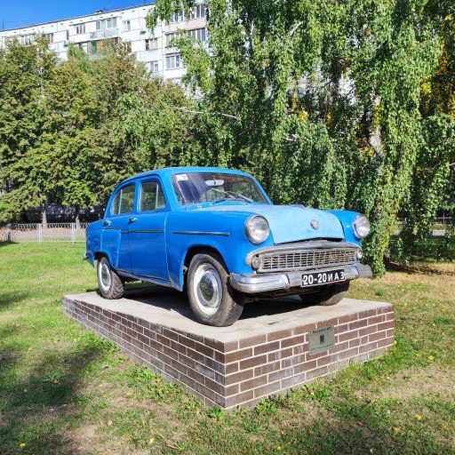 Автотехника возле Техникума имени Обыденнова 0