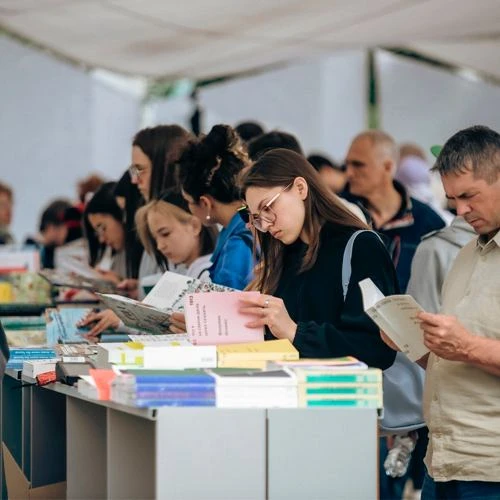 Летний книжный фестиваль в Казани Летний книжный фестиваль в Казани