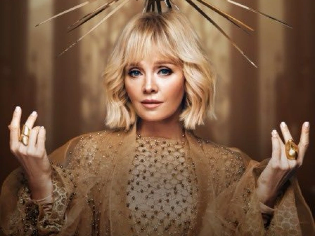 Валерия возвращается в Казань с большим сольным концертом